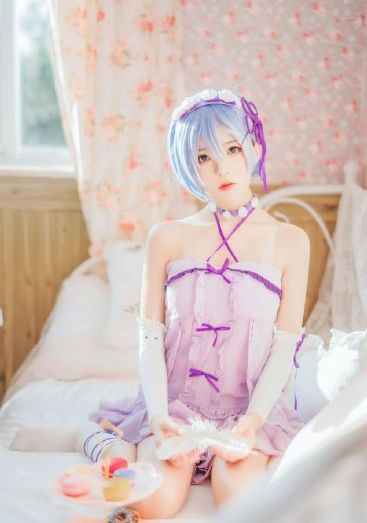 日本黄色欧美_暖暖免费观看视频
