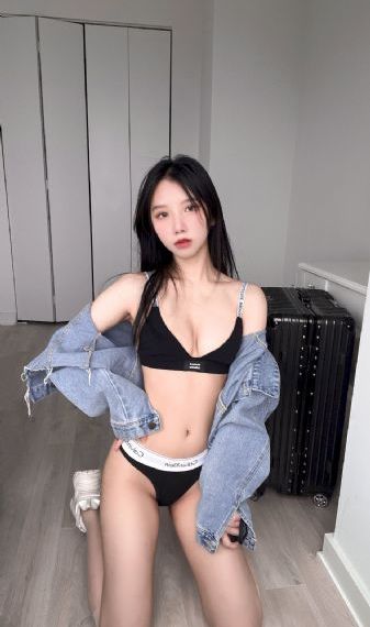漂亮的女老板国产三级_免费超清在线观看