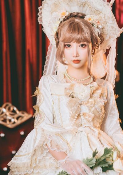 年轻女教师在线观看晓东电影院_720在线观看完整版