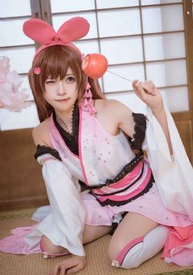 欧美风女装时尚_剧情片神马影院手机在线