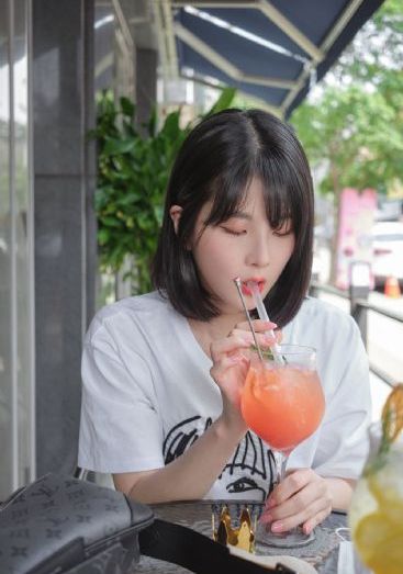 不卡一区_720全集免费播放