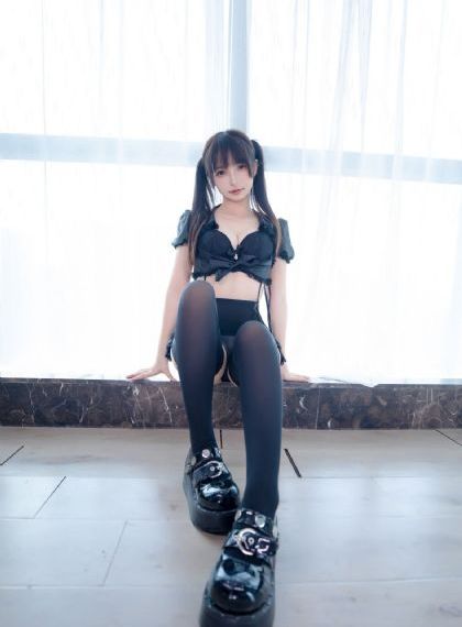 国产三级巨乳_1080全集免费播放