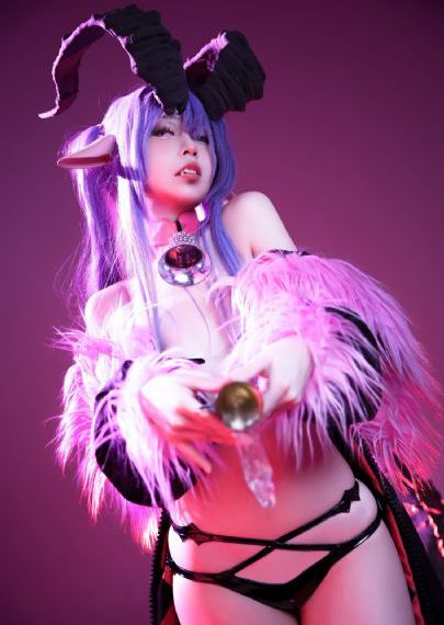 欧美精品videossex喷潮_BD韩语电影在线观看