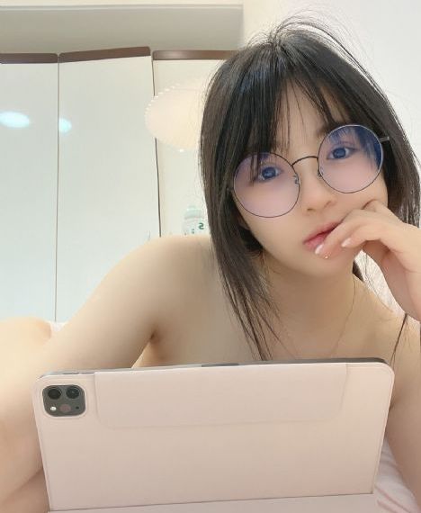 欧美混血儿美女黑人_HD完整在线观看