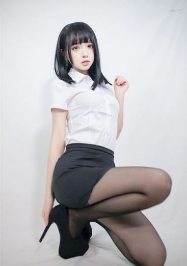 欧美黑色t恤_BD超清在线观看