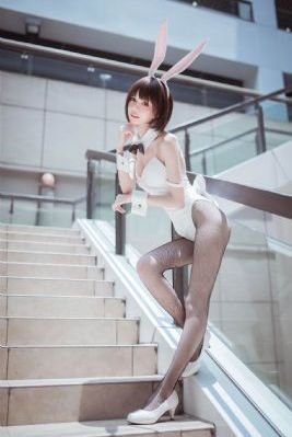 欧美制服丝袜网站_剧情片免费在线观看